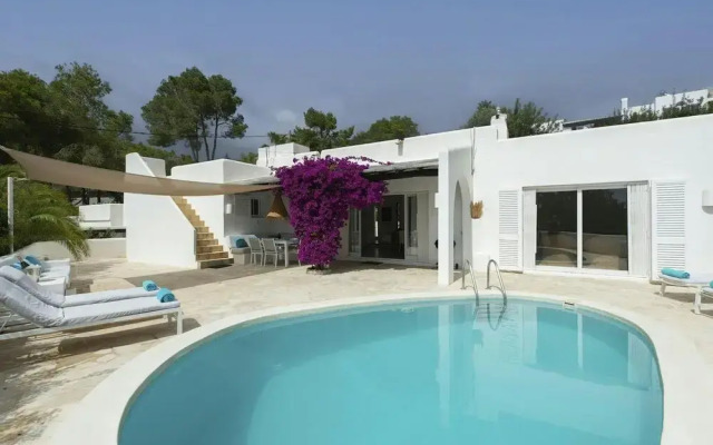 Holiday Home With Outdoor Barbecque