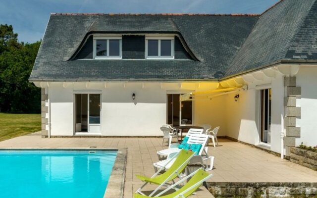 Villa With 5 Bedrooms in Concarneau, With Private Pool, Furnished Gard