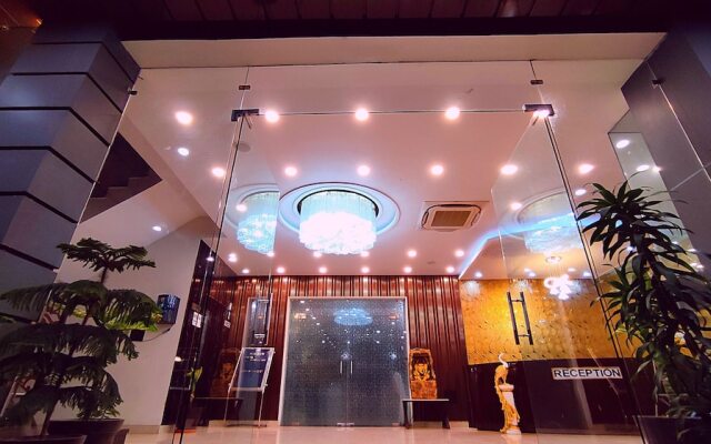 Hotel Aradhna Inn by ShriGo Hotels