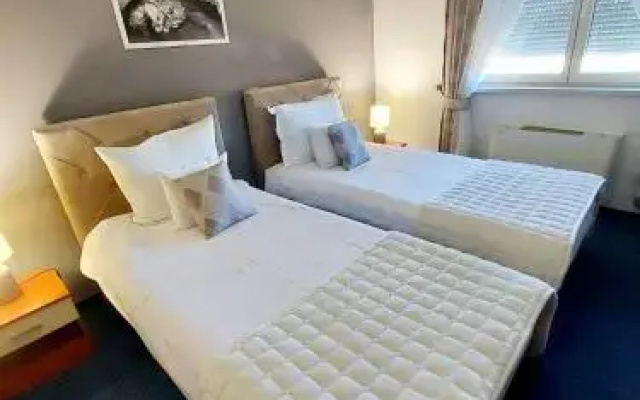 Hotel Villa Valpovo