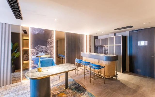 The All-Suite Pentacity Hotel Balikpapan