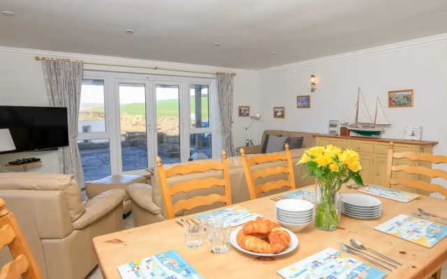 7 Thurlestone Rock