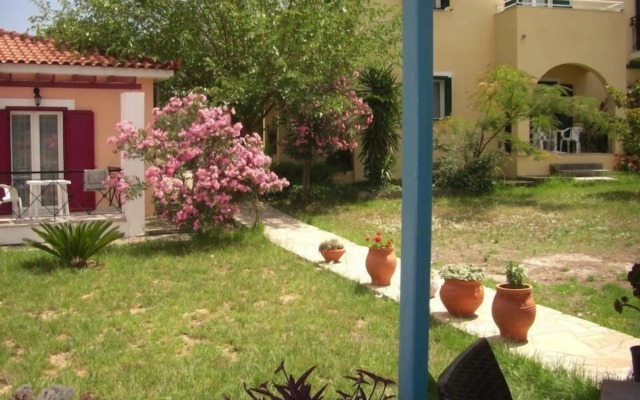 Zeus Hotel