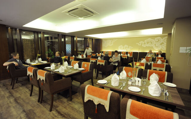 Hotel Shambala