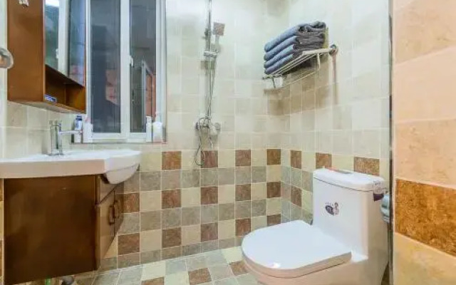 Xi'an Yanta·Zhangba North Road· Locals Apartment 00130800