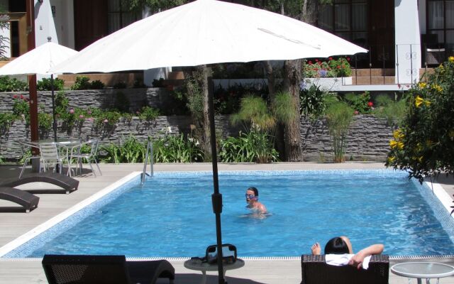 Queen's Villa Hotel Boutique