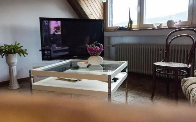 Moderne 70 qm Wohnung mit großer Dachterrasse