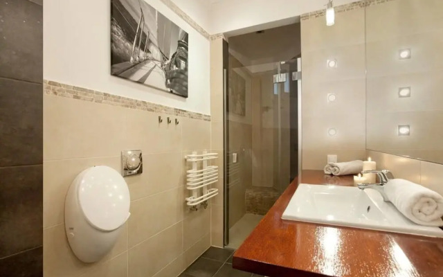 Admiralski- Stylish Apartment 100 Meters From Seaside