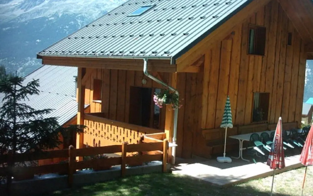 Stunning holiday home in Modane with Terrace