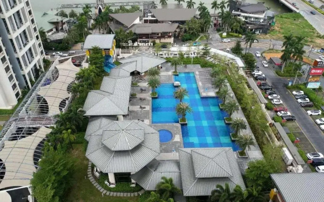 Aisi Home Inn