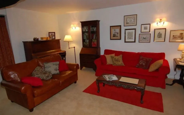 Quist Cottage