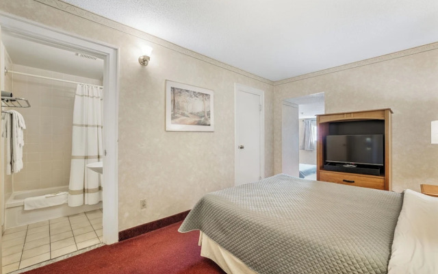 Royal Inn and Suites at Guelph