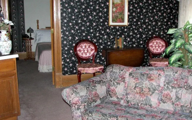 Grand Central Hotel