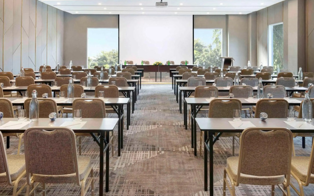 Novotel Jakarta Cikini Hotel