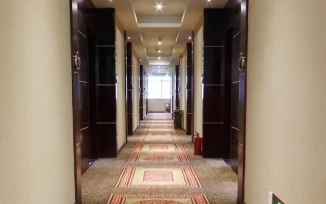 Ruyuan Hotel