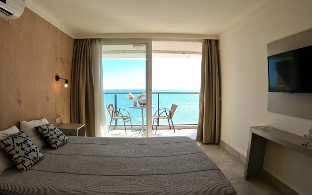 Sun Hotel by En Vie Beach - Adults Only