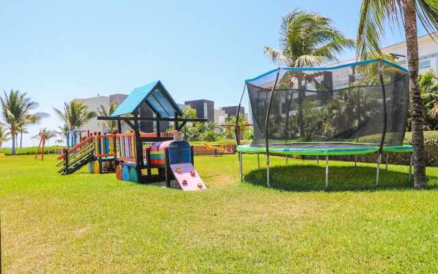 Marea Azul Beach Resort
