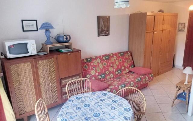 Appartement Jullouville, 1 pièce, 2 personnes - FR-1-361-10