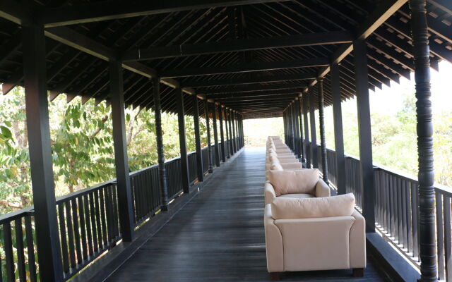 Sigiriya Jungles