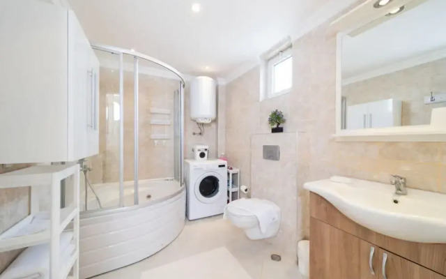 Astonishing Villa With 3 Shared Pools in Alanya