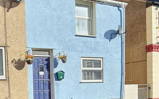 Stunning Sea View Blue Haven in Penmaenmawr