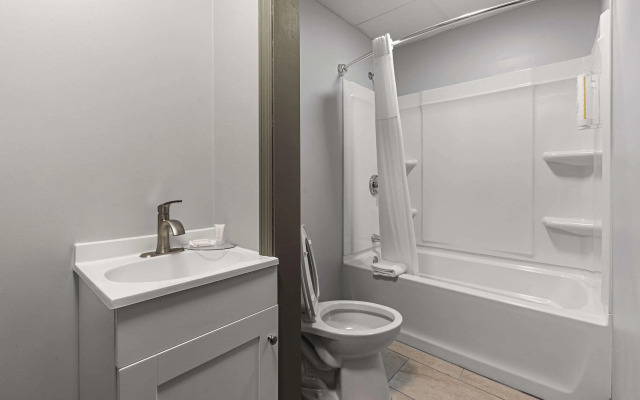 Clarion Pointe Hinesville near Fort Stewart