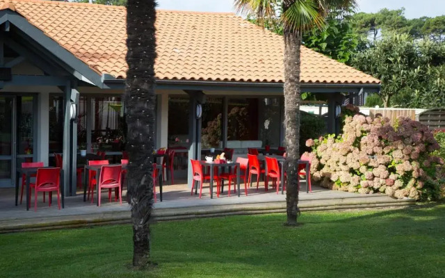 Hotel les jardins de l'océan (climatisé)