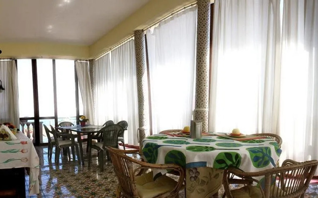 B&B I Faraglioni di Villa Jole