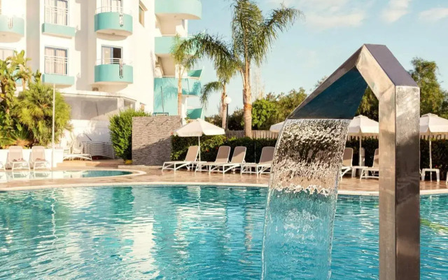 Lantiana Gardens ApartHotel