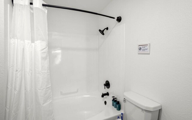 CozySuites TPC Scottsdale with pool 2