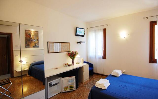 Santa Margherita Guesthouse