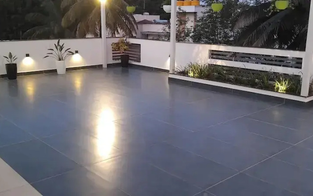 SLV Aashraya Apartment Stay