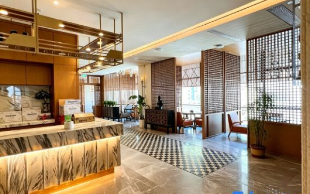 Howard Johnson Hotel Dust Settlement