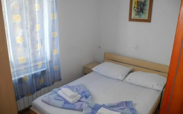 Apartment 2 Lara 2 pax