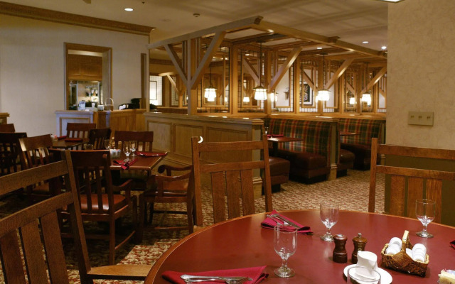 Hilton Kansas City Airport