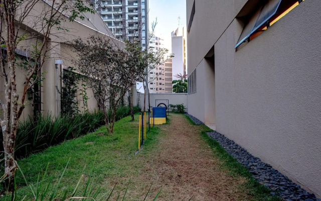 Studio 23º andar com piscina aquecida e A/C