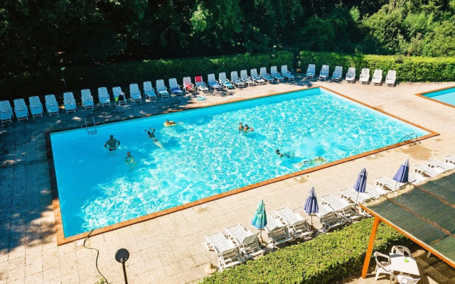 Residence with pool in Guardistallo