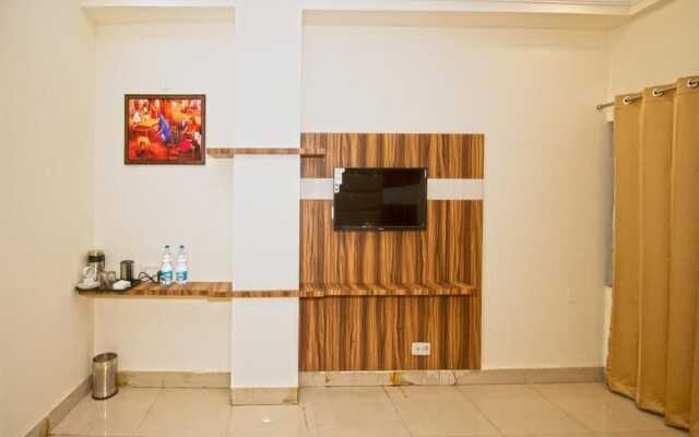 Hotel Revoli Amritsar