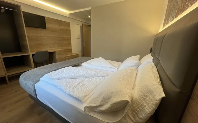 Le Rocce Val di Non - Quality Room & Breakfast