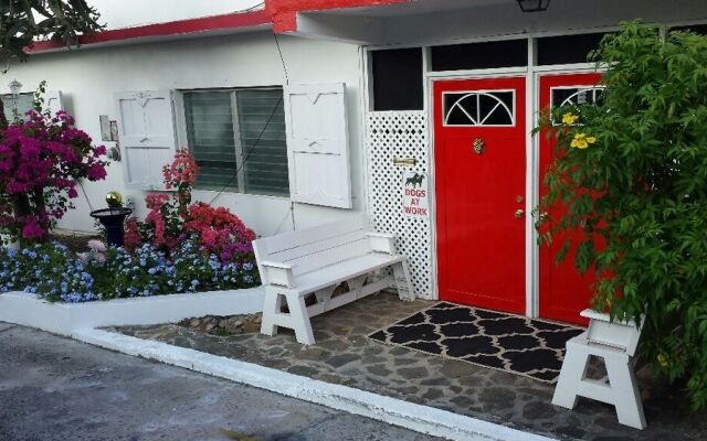 Hillcrest Guest House USVI