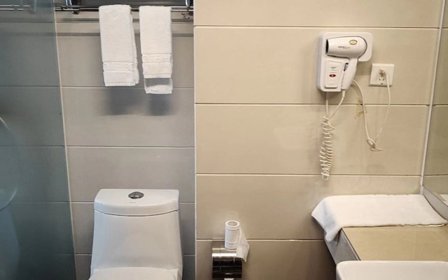 Jinbote Holiday Hotel