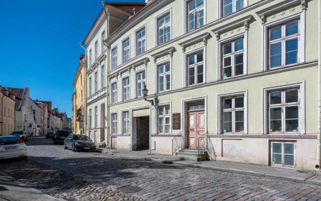 Old Town 2-Room 2-Bathroom Apartment with Sauna