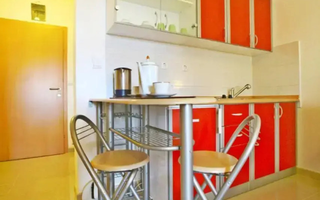 Apartments with a parking space Baska Voda, Makarska - 16517