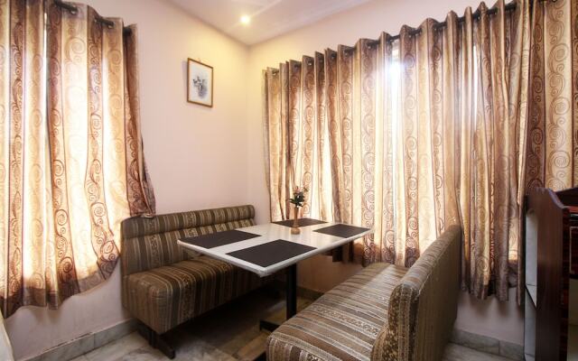 OYO 9408 Hotel Rajdarshan