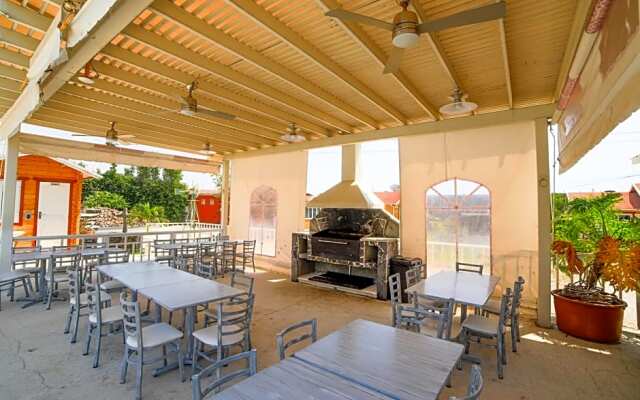 Quinta Tlayacapan by Rotamundos