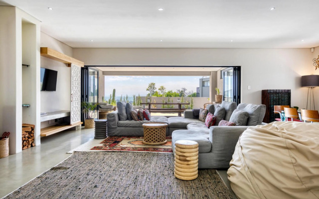 Table Mountain Retreat