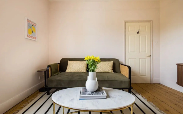 The Camberwell Secret - Alluring 3bdr House With Garden