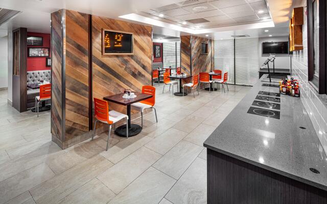 Holiday Inn Atlanta-Northlake by IHG