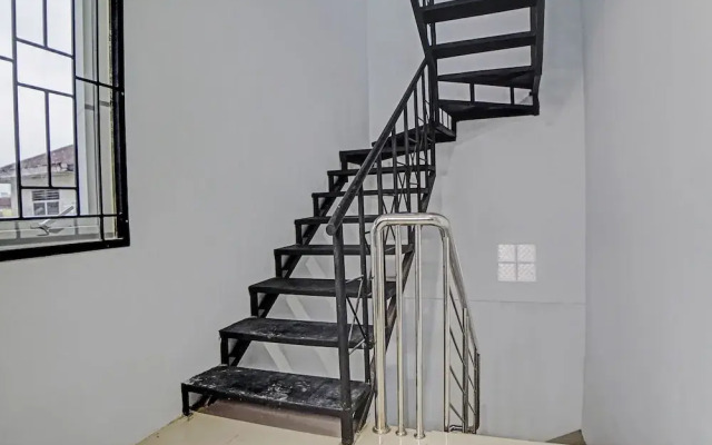 OYO 92721 Planet Guest House Syariah