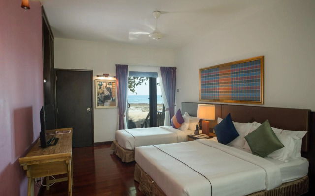 Tunamaya Beach & Spa Resort